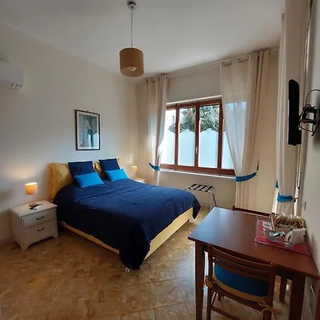 Rosa Lejlighedshotel