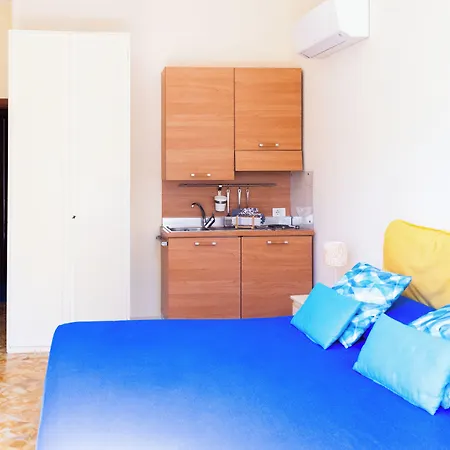 Rosa Aparthotel 3*