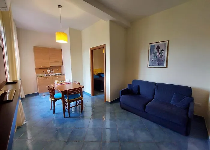 Appart hôtel Rosa 4*