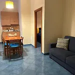 Rosa מלון דירות 3*